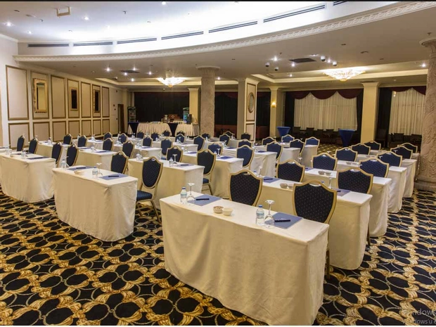 Merit Park Hotel  & Spa