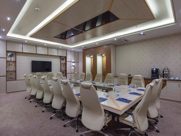 Merit Park Hotel  & Spa