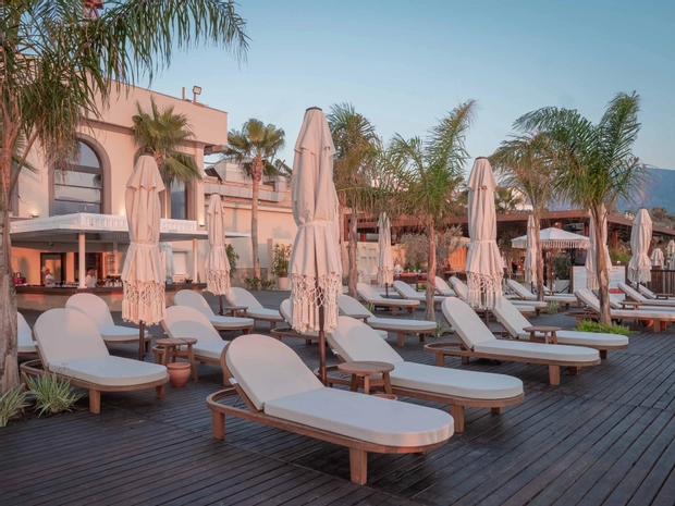 Merit Park Hotel  & Spa