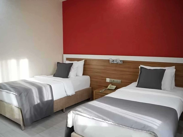 Mira Blue Hotel