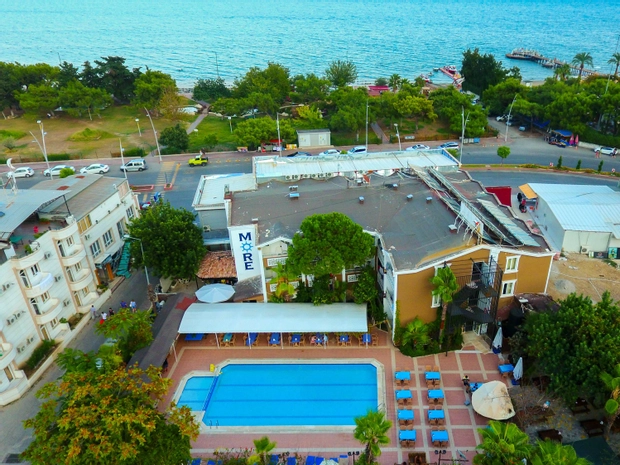 More Hotel