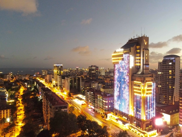 Mövenpick Hotel İstanbul Bosphorus