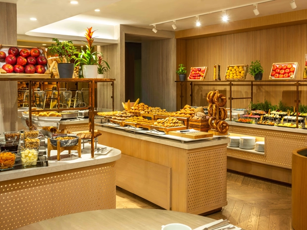 Mövenpick Hotel İstanbul Bosphorus