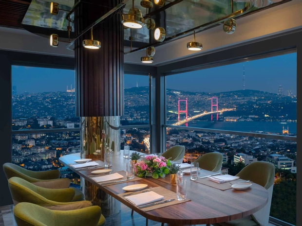 Mövenpick Hotel İstanbul Bosphorus