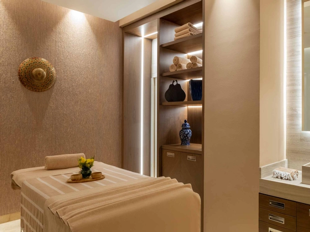 Mövenpick Hotel İstanbul Bosphorus