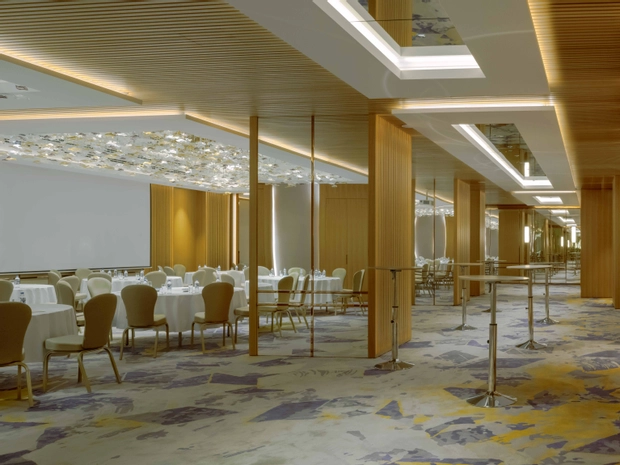 Mövenpick Hotel İstanbul Bosphorus