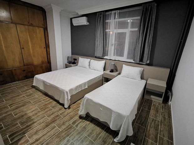 Deluxe Bahçe Manzaralı Jakuzili Oda ( İptal Edilemez )
