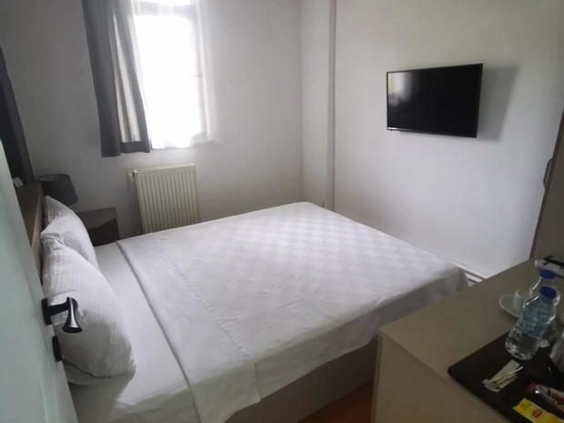 Standart Ortak Banyolu Oda ( İptal Edilemez )