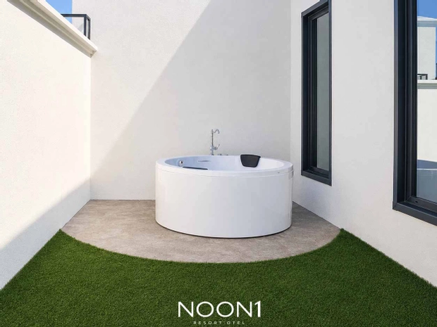 Noon1 Resort Otel