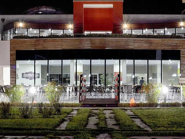 Çay Bahçesi