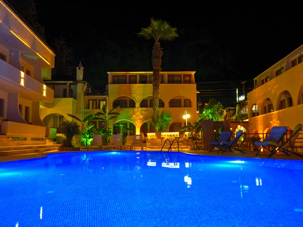 Oscar Seaside Hotel & Spa 