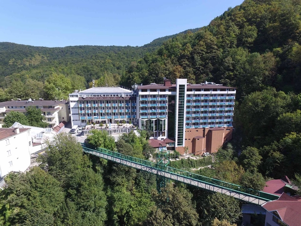 Oylat Kaplıcaları Çağlayan Otel