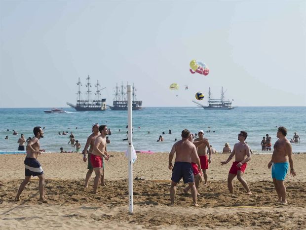 Plaj Voleybolu