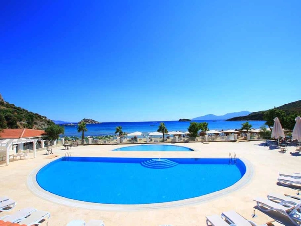 Palm Bay Beach Hotel