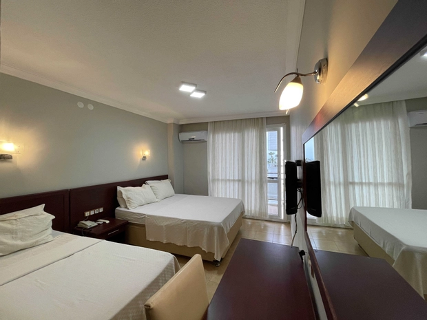 Park Admiral Hotel