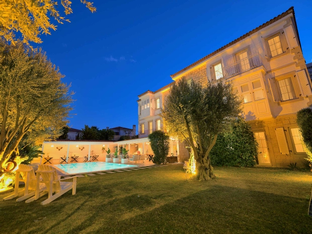 Peremere Alaçatı Otel