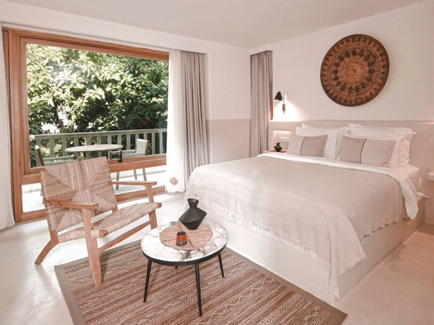 Perios Beach House - Adult Only