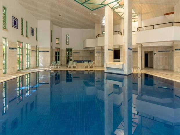Kapalı Havuz