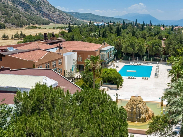 Polat Thermal Hotel