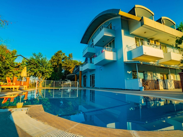 Prenses Sealine Beach Hotel