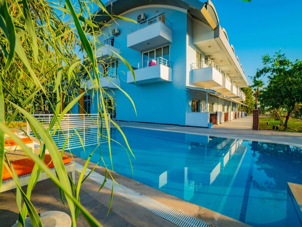 Prenses Sealine Beach Hotel
