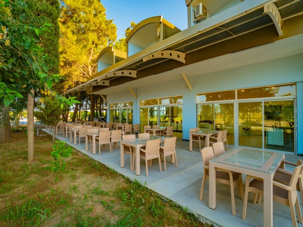 Prenses Sealine Beach Hotel