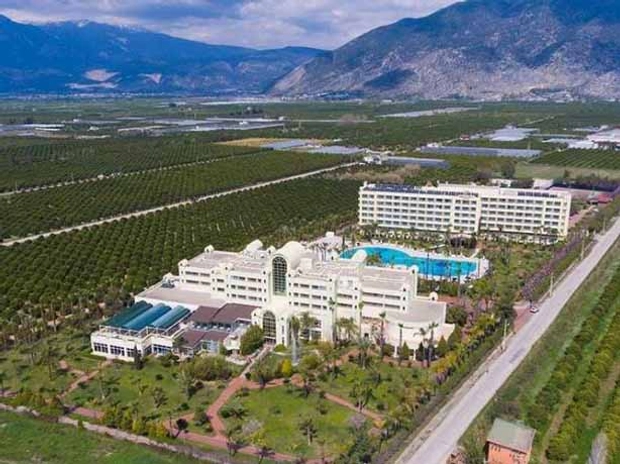 Presa Di Finica Hotel & Suites