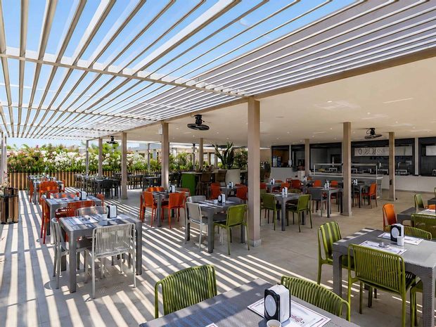 Q Ella Beach Hotel