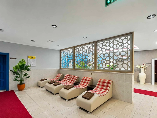 Q Ella Beach Hotel