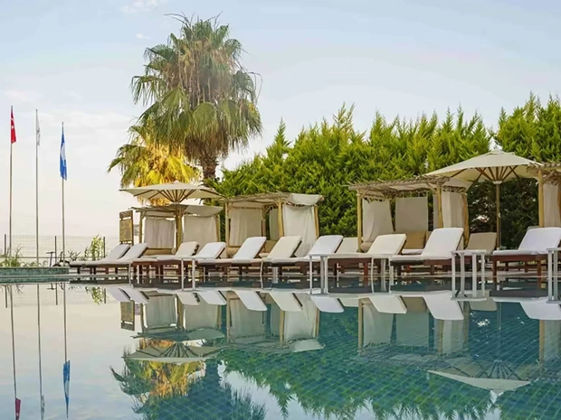 Qinn Hotel