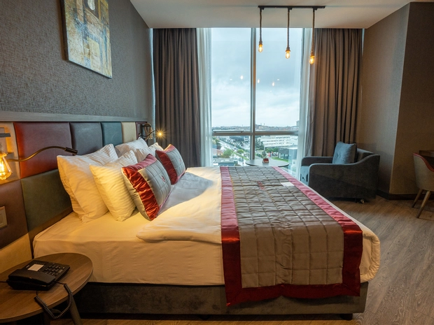 Deluxe Oda Şehir Mamnzaralı(iptal Edilemez)