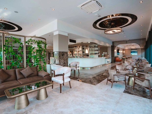 Renex Hotel