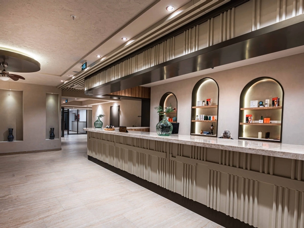 Renex Hotel
