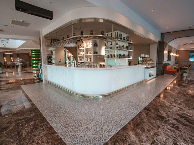 Renex Hotel