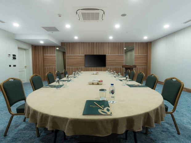 Renex Hotel