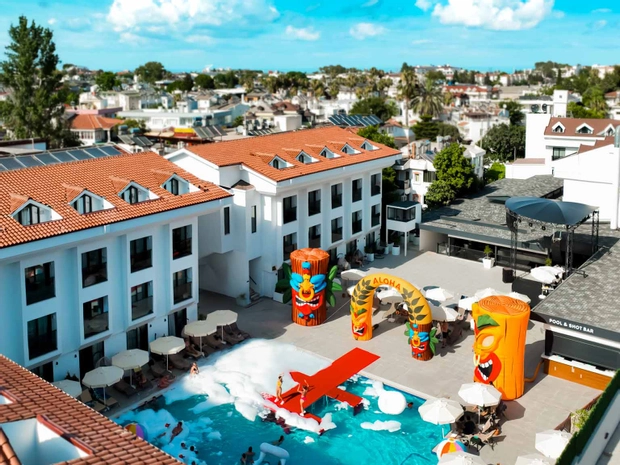 Saint Star Kemer +16 Adult Only