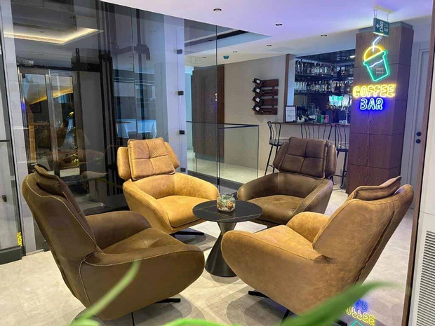 Sam Hotel
