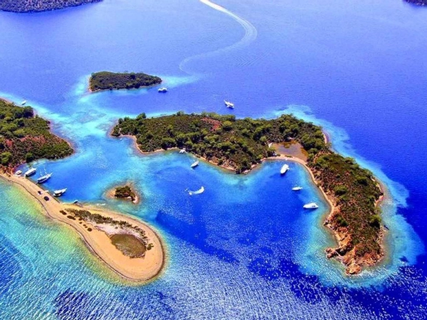 Santana Göcek