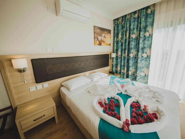 Sea Life Long Beach Hotel