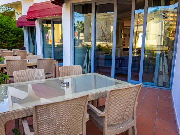 Sentinus Beach Hotel