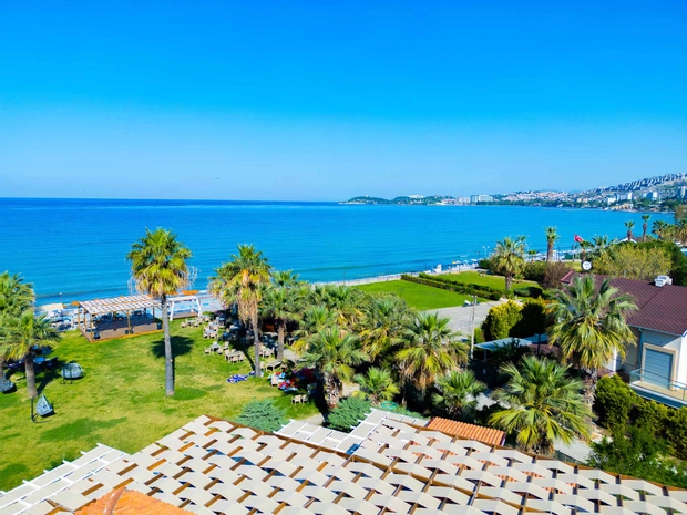 Sentinus Beach Hotel
