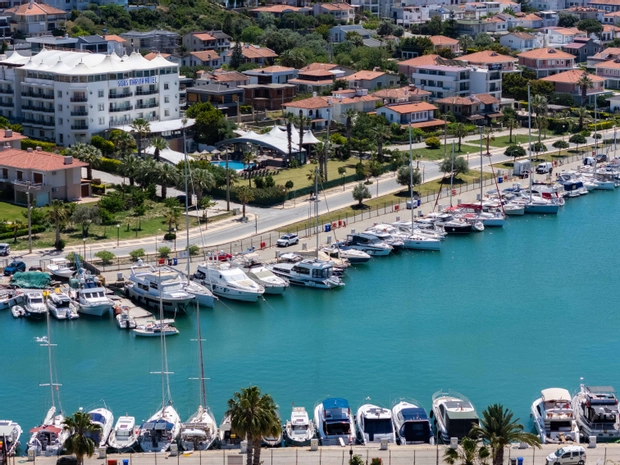 Sisus Marina Otel Dalyan Çeşme