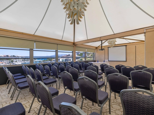 Sisus Marina Otel Dalyan Çeşme