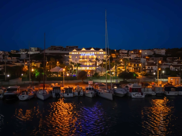 Sisus Marina Otel Dalyan Çeşme