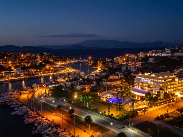 Sisus Marina Otel Dalyan Çeşme
