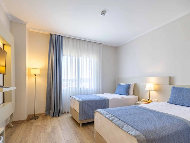 Sisus Marina Otel Dalyan Çeşme
