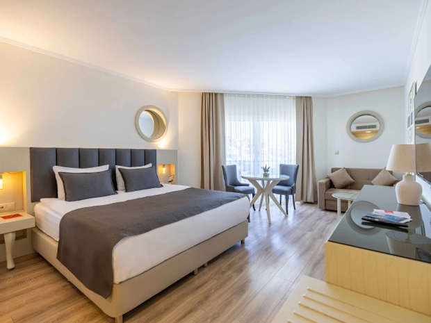 Sisus Marina Otel Dalyan Çeşme