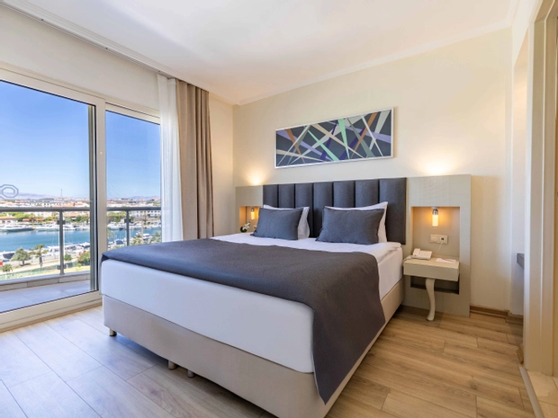 Sisus Marina Otel Dalyan Çeşme