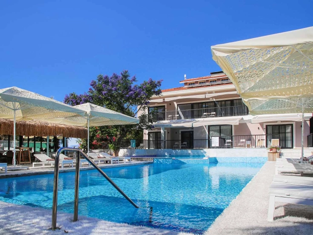 Enki Suess Alaçatı Otel