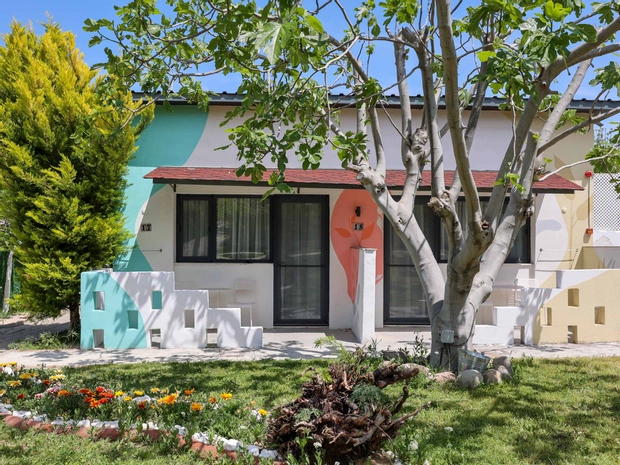 Enki Suess Alaçatı Otel